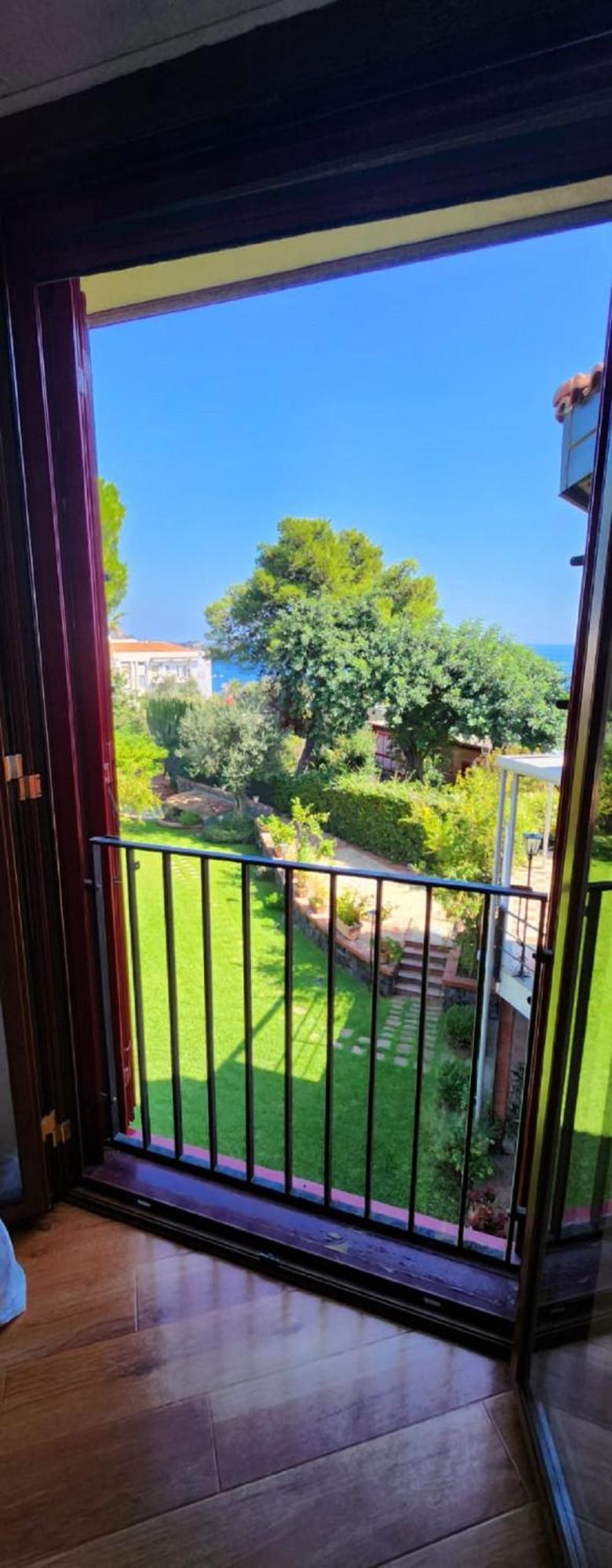 Magnolia Design Apartment Aci Castello